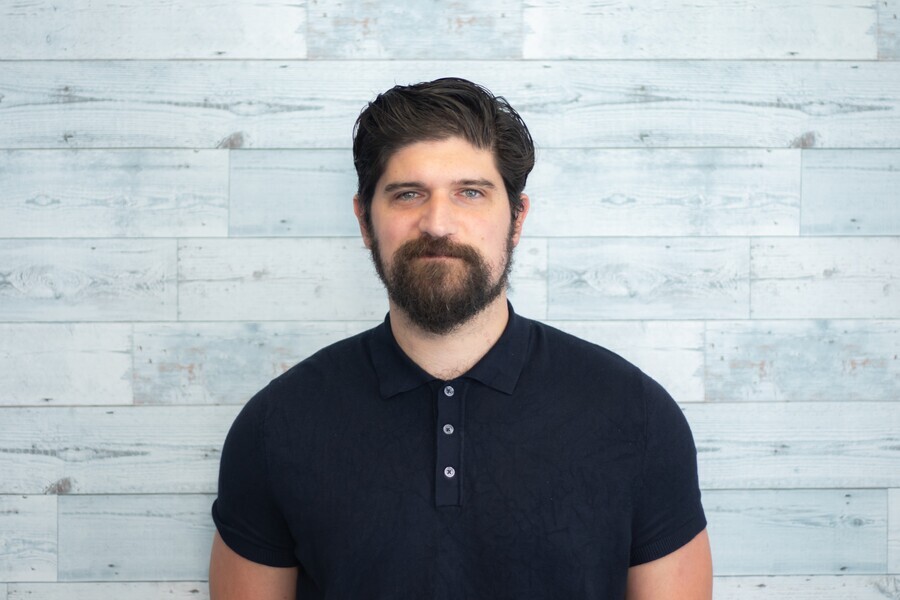 Anthony Leondis Image